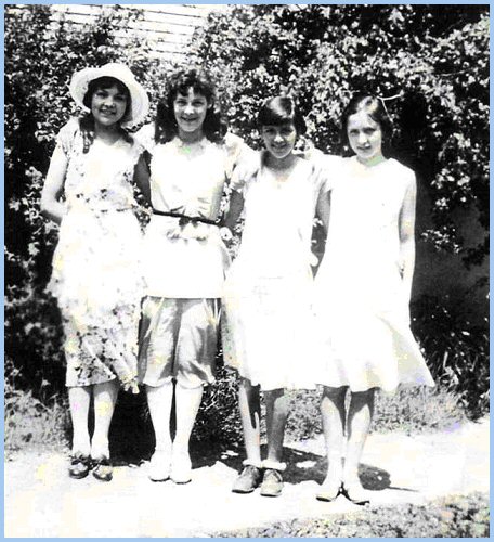 Susan Nickel, Annetta Brown, Mabel Horsley, Margaret Maitland