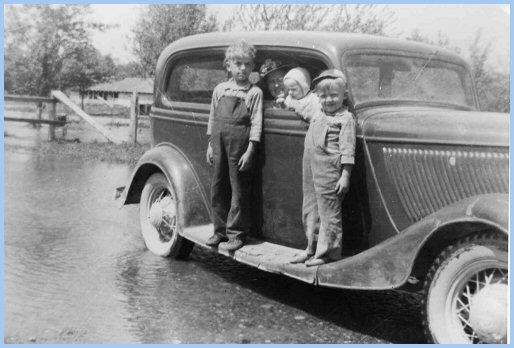 1948 Flood: Browne Road & Vedder River: Raymond Wiens, Elmer Wiens